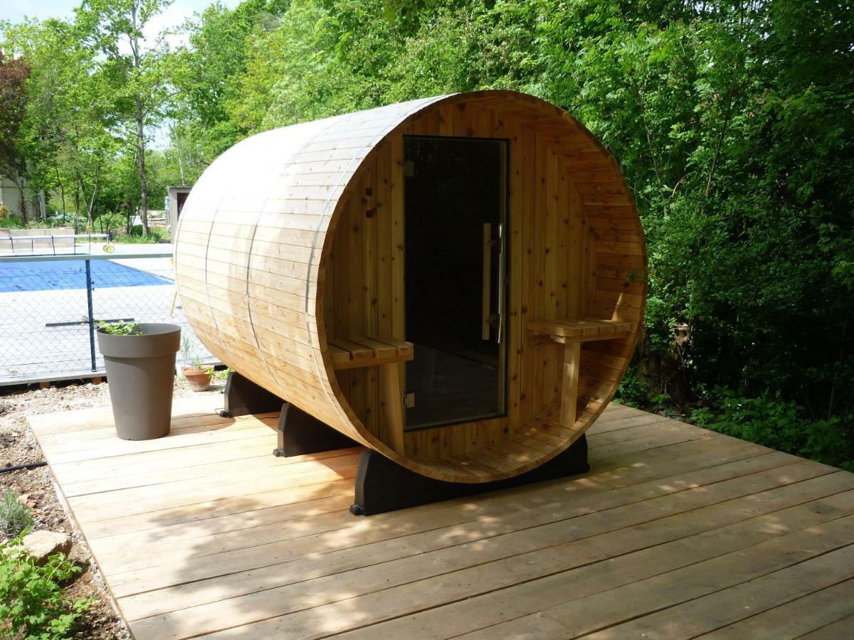 Hexagonal Tower For 2 With Shared Pool Villa Semur-en-Auxois Exterior foto